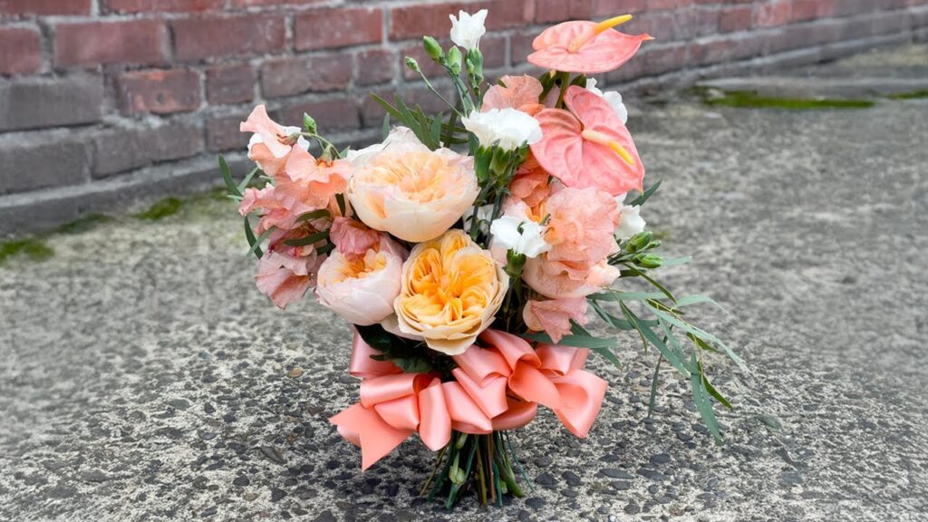 What Cremorne Point Florist Deliveries Involve on Narrow Peninsula Streets


